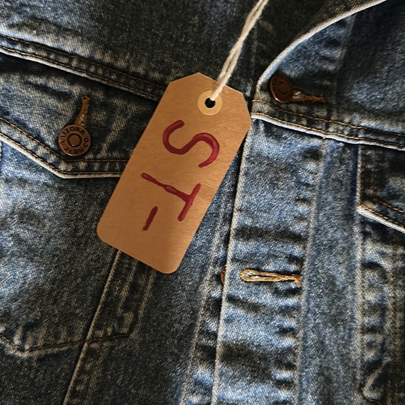 Custom Aztec Jean Jacket - Picture 5 of 5